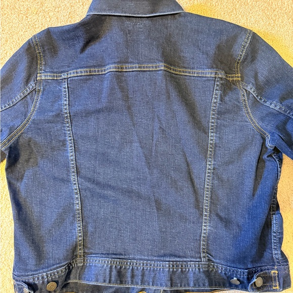 GAP Jean Jacket - Picture 3 of 6